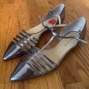New Silver Pointed Flats | 9.5 | Ivanka Trump